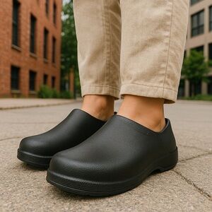 Gardenline Men's Black Clogs Size 9/10 Casual Footwear